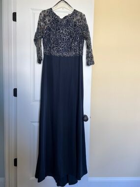 Tadashi Shoji Navy Long-Sleeve Lace Bodice Evening Gown